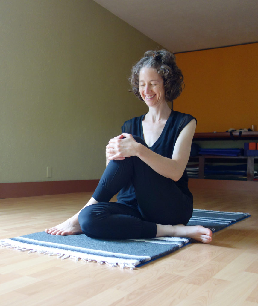 somatic yoga dallas Jessica O'Keefe Ardha Matsyendrasana